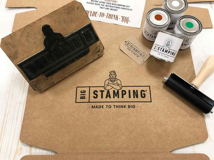 Scatole personalizzate con timbri e inchiostri BigStamping
